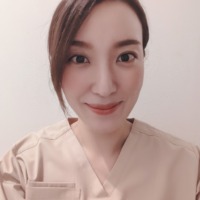 真理子鳩崎